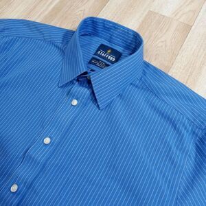 Stafford Travel Shirt Mens 15.5 Short Sleeve Blue Pinstripe Button Up CottonPoly